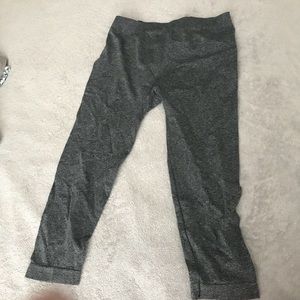 Stretchy gray athletic capris